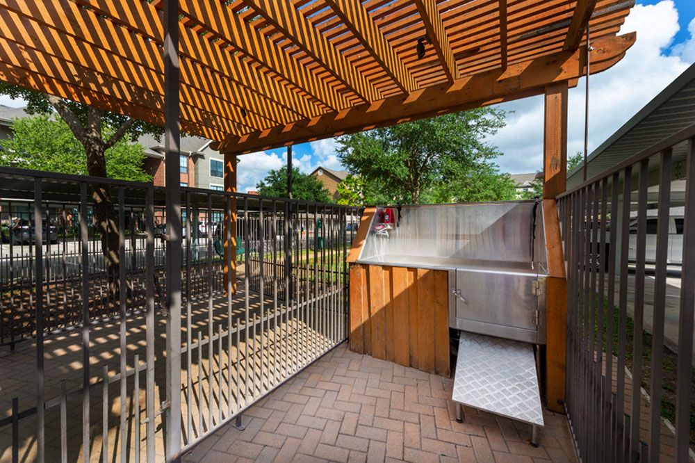 Apartments on Eldridge and Briar Forest San Paloma Apartments